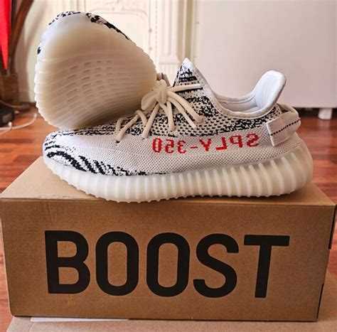 spot out fake shoes on dhgate|best dhgate yeezy seller.